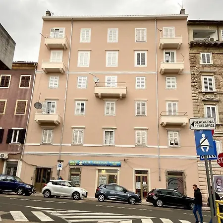 Central Rijeka Apartments Ciottina 24 Exterior photo